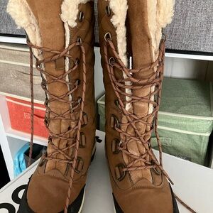 Bearpaw Isabella Waterproof Tall Winter Lace Up Snow Boots Sz 8